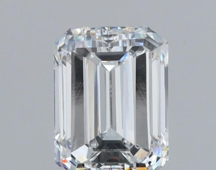 Loose Diamond - EMERALD 0.93ct F VVS2: Loose Diamond - EMERALD 0.93ct F VVS2 Source: This is a real non-mined Diamond that has been grown in a lab Shape: EMERALD Carats: 0.93 Color: F Clarity: VVS2 Certification: NONE Video: