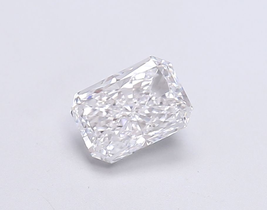 Loose Diamond - RADIANT 1.02ct D VVS2: Loose Diamond - RADIANT 1.02ct D VVS2 Source: This is a real non-mined Diamond that has been grown in a lab Shape: RADIANT Carats: 1.02 Color: D Clarity: VVS2 Certification: IGI Video: