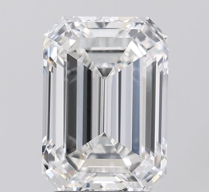 Loose Diamond - EMERALD 3.1ct E VVS2: Loose Diamond - EMERALD 3.1ct E VVS2 Source: This is a real non-mined Diamond that has been grown in a lab Shape: EMERALD Carats: 3.1 Color: E Clarity: VVS2 Certification: IGI Video: