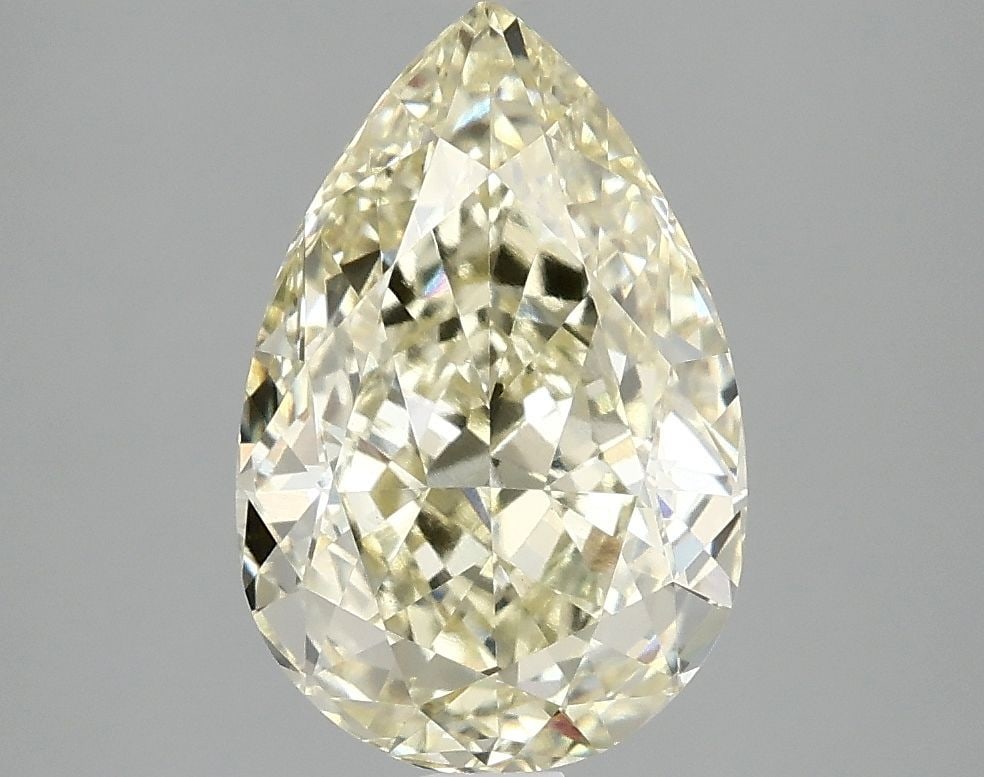 Loose Diamond - PEAR 3.09ct Fancy Yellow VVS2: Loose Diamond - PEAR 3.09ct Fancy Yellow VVS2 Source: This is a real non-mined Diamond that has been grown in a lab Shape: PEAR Carats: 3.09 Color: Fancy Yellow Certification: IGI Video: