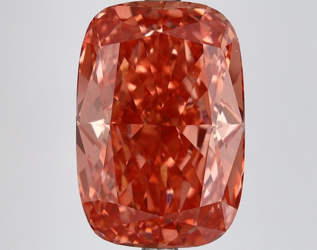 Loose Diamond - EMERALD 3.7ct Fancy Vivid Pink VVS2: Loose Diamond - EMERALD 3.7ct Fancy Vivid Pink VVS2 Source: This is a real non-mined Diamond that has been grown in a lab Shape: EMERALD Carats: 3.7 Color: Fancy Vivid Pink Certification: IGI Video: