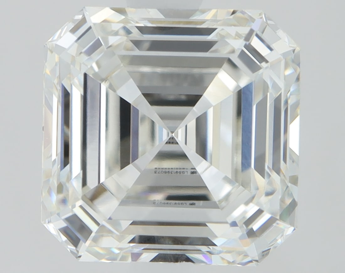 Loose Diamond - ASSCHER 1.75ct G VS1: Loose Diamond - ASSCHER 1.75ct G VS1 Source: This is a real non-mined Diamond that has been grown in a lab Shape: ASSCHER Carats: 1.75 Color: G Clarity: VS1 Certification: IGI Condition: Pre-Owned PLE