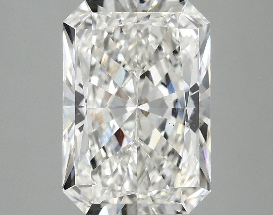Loose Diamond - RADIANT 2.89ct F VS2: Loose Diamond - RADIANT 2.89ct F VS2 Source: This is a real non-mined Diamond that has been grown in a lab Shape: RADIANT Carats: 2.89 Color: F Clarity: VS2 Certification: IGI Video: