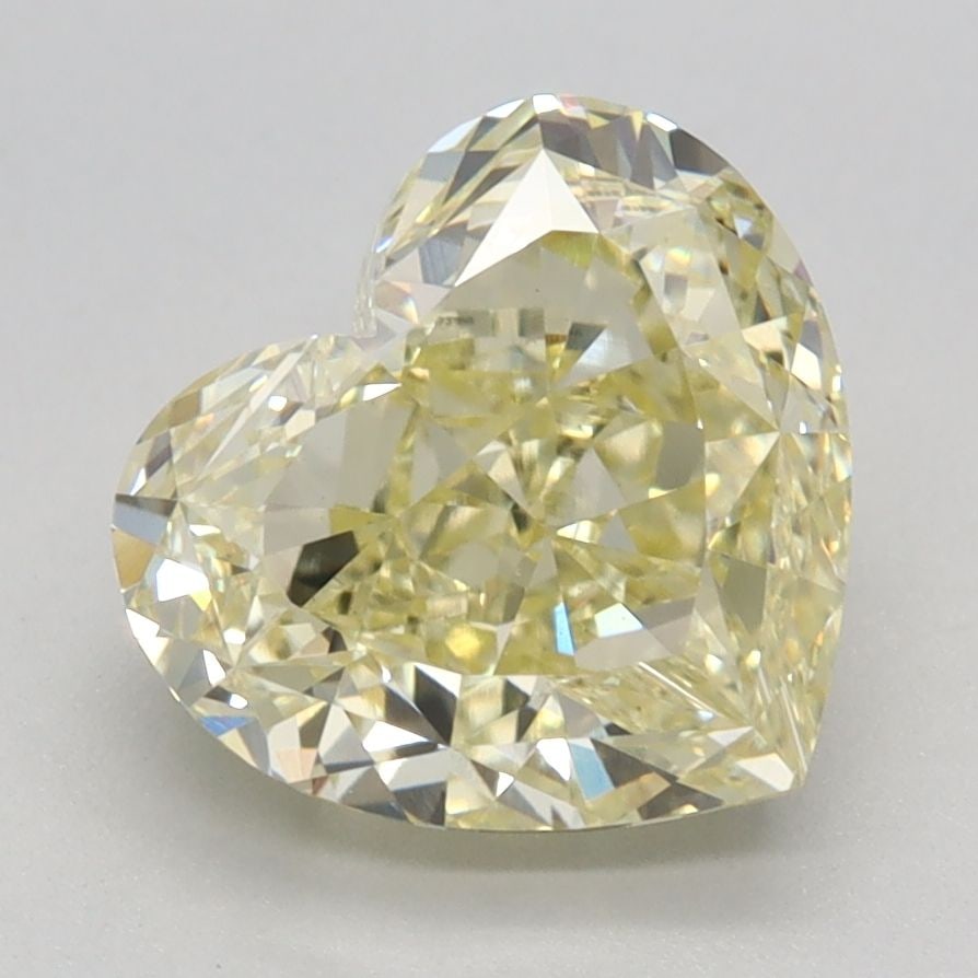 Loose Diamond - HEART 2.52ct Fancy Yellow VS1: Loose Diamond - HEART 2.52ct Fancy Yellow VS1 Source: This is a real non-mined Diamond that has been grown in a lab Shape: HEART Carats: 2.52 Color: Fancy Yellow Certification: IGI Video: