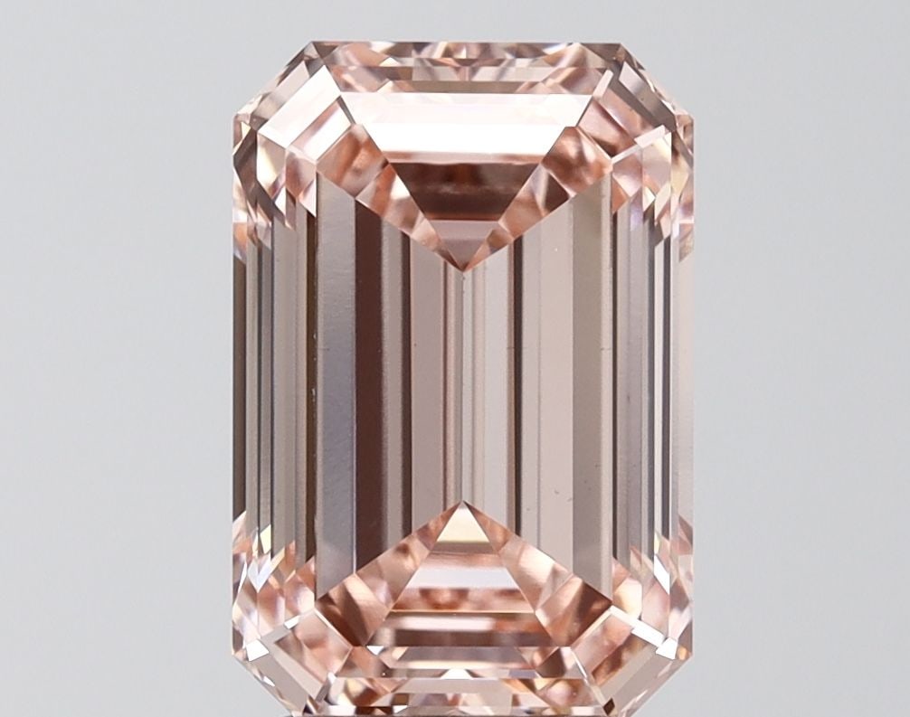 Loose Diamond - EMERALD 4.06ct Fancy Vivid Pink VS1: Loose Diamond - EMERALD 4.06ct Fancy Vivid Pink VS1 Source: This is a real non-mined Diamond that has been grown in a lab Shape: EMERALD Carats: 4.06 Color: Fancy Vivid Pink Certification: IGI Video: