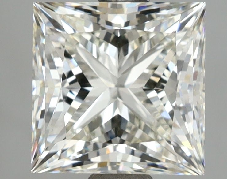 Loose Diamond - PRINCESS 3.01ct H VS1: Loose Diamond - PRINCESS 3.01ct H VS1 Source: This is a real non-mined Diamond that has been grown in a lab Shape: PRINCESS Carats: 3.01 Color: H Clarity: VS1 Certification: IGI Video: