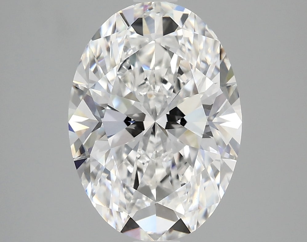 Loose Diamond - OVAL 3.07ct E VVS2: Loose Diamond - OVAL 3.07ct E VVS2 Source: This is a real non-mined Diamond that has been grown in a lab Shape: OVAL Carats: 3.07 Color: E Clarity: VVS2 Certification: IGI Condition: Pre-Owned