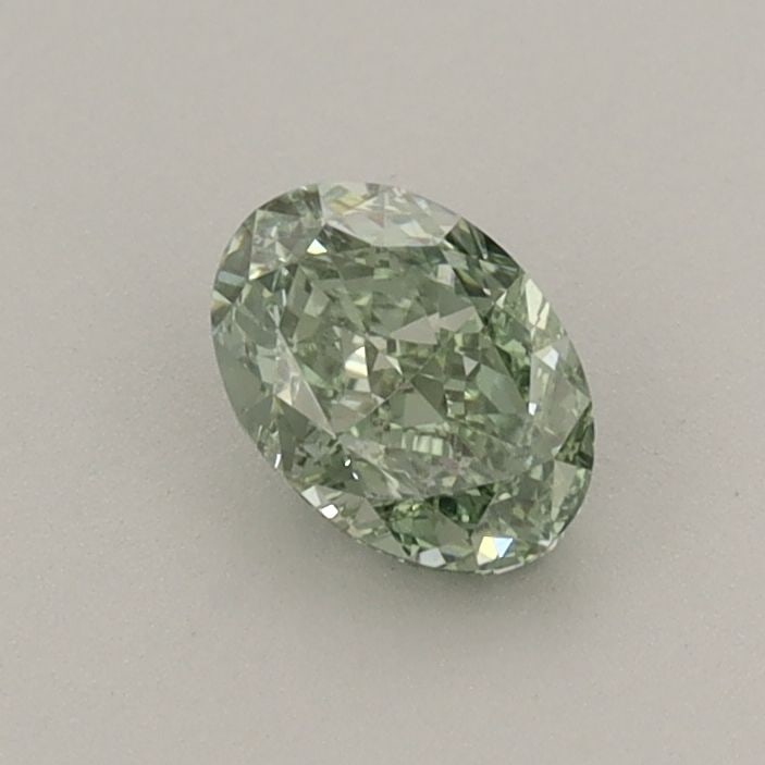 Loose Diamond - OVAL 0.5ct Fancy Vivid Green VS2: Loose Diamond - OVAL 0.5ct Fancy Vivid Green VS2 Source: This is a real non-mined Diamond that has been grown in a lab Shape: OVAL Carats: 0.5 Color: Fancy Vivid Green Certification: IGI Video: