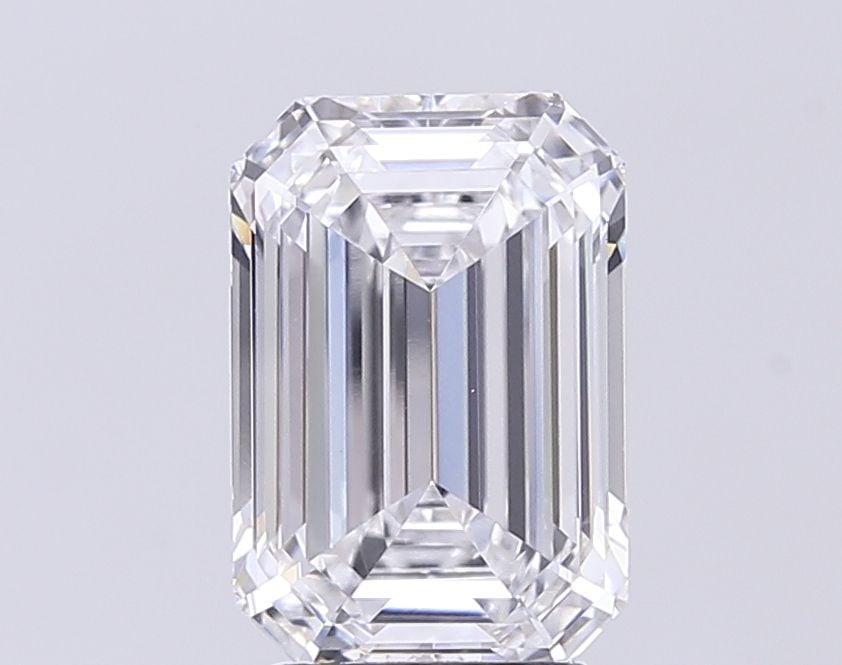 Loose Diamond - EMERALD 3.56ct E VVS2: Loose Diamond - EMERALD 3.56ct E VVS2 Source: This is a real non-mined Diamond that has been grown in a lab Shape: EMERALD Carats: 3.56 Color: E Clarity: VVS2 Certification: GIA PLEASE NOTE: Framed, L