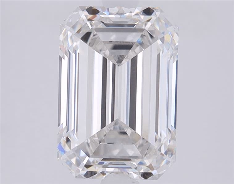 Loose Diamond - EMERALD 4.83ct E VS2: Loose Diamond - EMERALD 4.83ct E VS2 Source: This is a real non-mined Diamond that has been grown in a lab Shape: EMERALD Carats: 4.83 Color: E Clarity: VS2 Certification: IGI Condition: Pre-Owned PLE