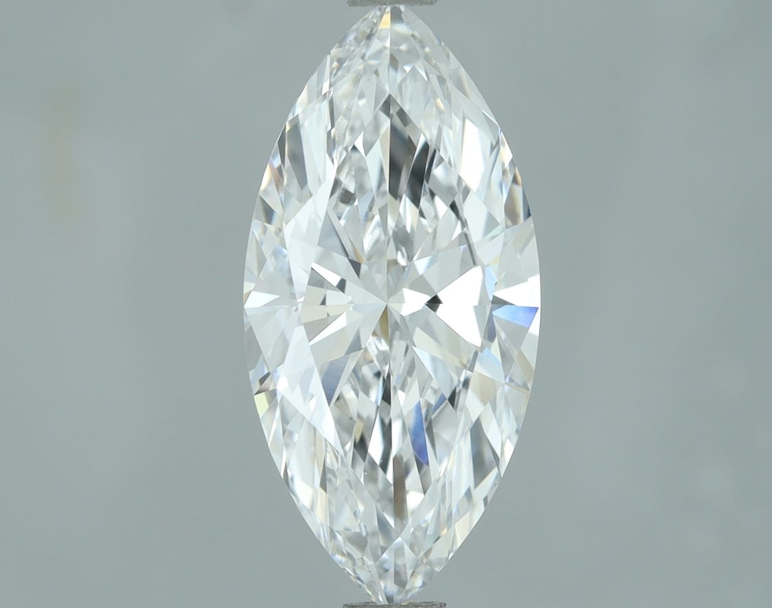 Loose Diamond - MARQUISE 2.0ct D VS1: Loose Diamond - MARQUISE 2.0ct D VS1 Source: This is a real non-mined Diamond that has been grown in a lab Shape: MARQUISE Carats: 2.0 Color: D Clarity: VS1 Certification: IGI Video: