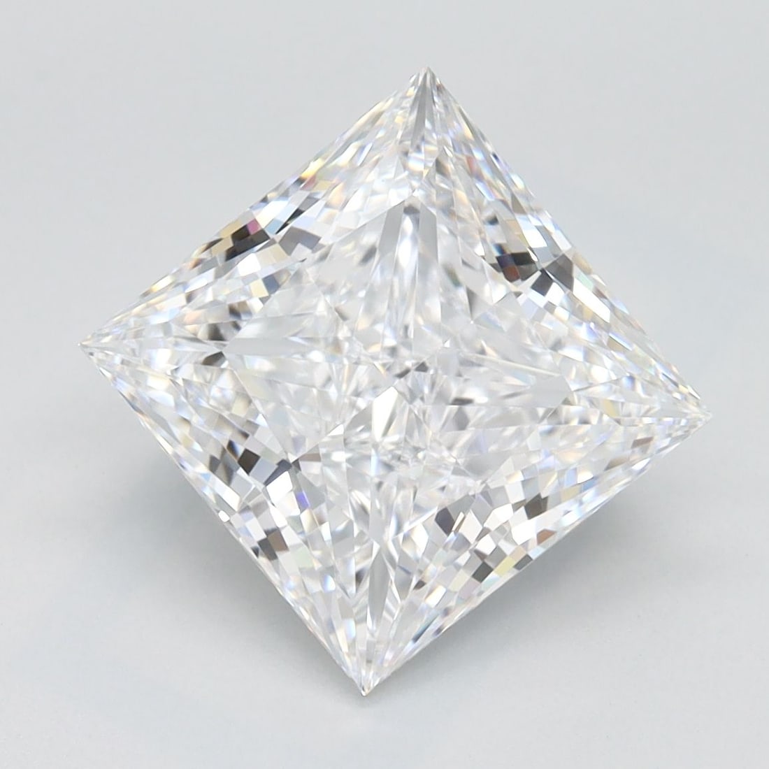 Loose Diamond - PRINCESS 3.2ct D IF: Loose Diamond - PRINCESS 3.2ct D IF Source: This is a real non-mined Diamond that has been grown in a lab Shape: PRINCESS Carats: 3.2 Color: D Clarity: IF Certification: IGI Video: