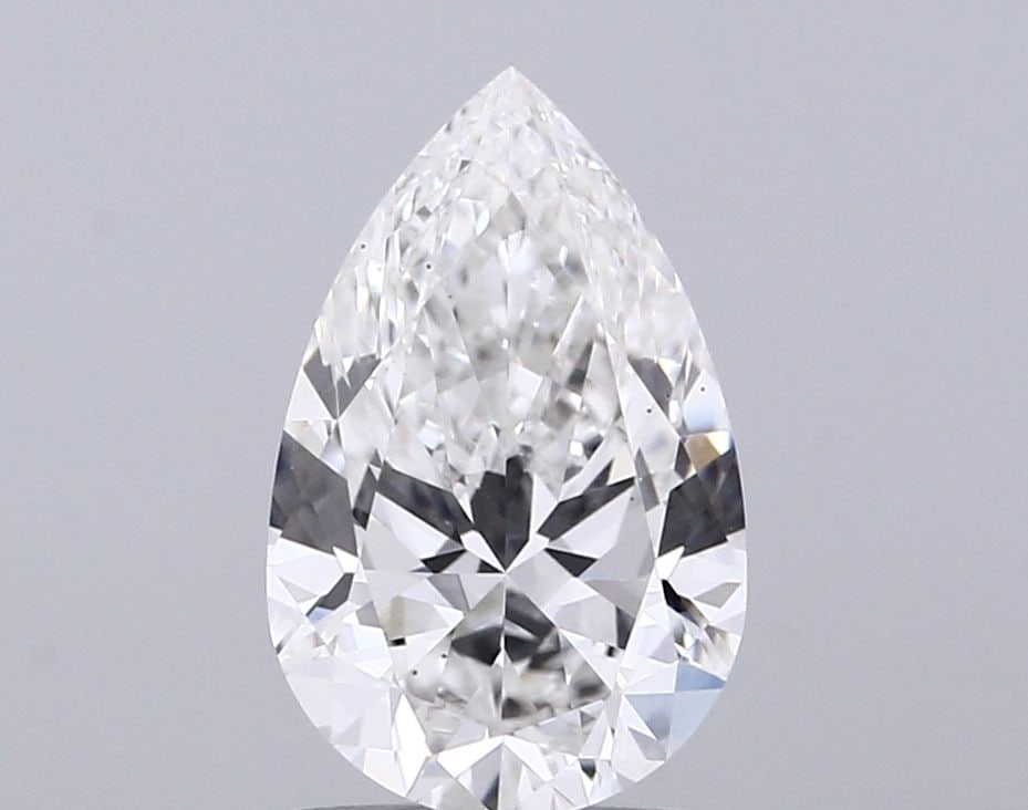 Loose Diamond - PEAR 2.0ct F VS1: Loose Diamond - PEAR 2.0ct F VS1 Source: This is a real non-mined Diamond that has been grown in a lab Shape: PEAR Carats: 2.0 Color: F Clarity: VS1 Certification: IGI Video: