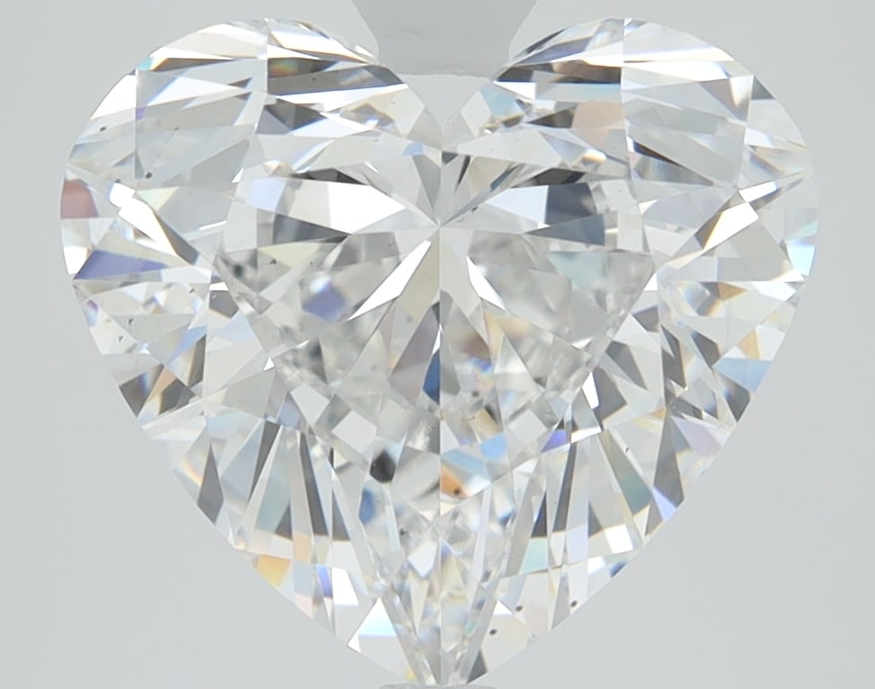 Loose Diamond - HEART 4.59ct D VS2: Loose Diamond - HEART 4.59ct D VS2 Source: This is a real non-mined Diamond that has been grown in a lab Shape: HEART Carats: 4.59 Color: D Clarity: VS2 Certification: IGI Condition: Pre-Owned