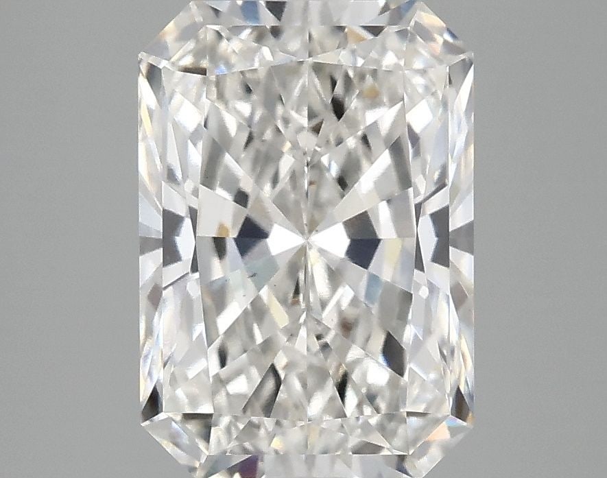 Loose Diamond - RADIANT 3.09ct G VS1: Loose Diamond - RADIANT 3.09ct G VS1 Source: This is a real non-mined Diamond that has been grown in a lab Shape: RADIANT Carats: 3.09 Color: G Clarity: VS1 Certification: IGI Video: