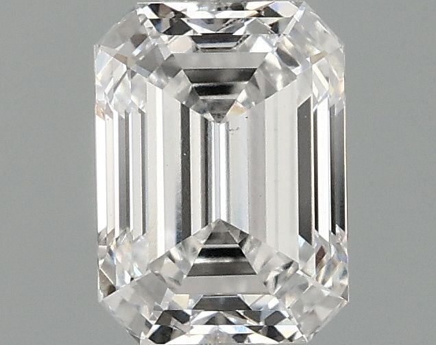 Loose Diamond - EMERALD 0.97ct E VS1: Loose Diamond - EMERALD 0.97ct E VS1 Source: This is a real non-mined Diamond that has been grown in a lab Shape: EMERALD Carats: 0.97 Color: E Clarity: VS1 Certification: IGI Video: