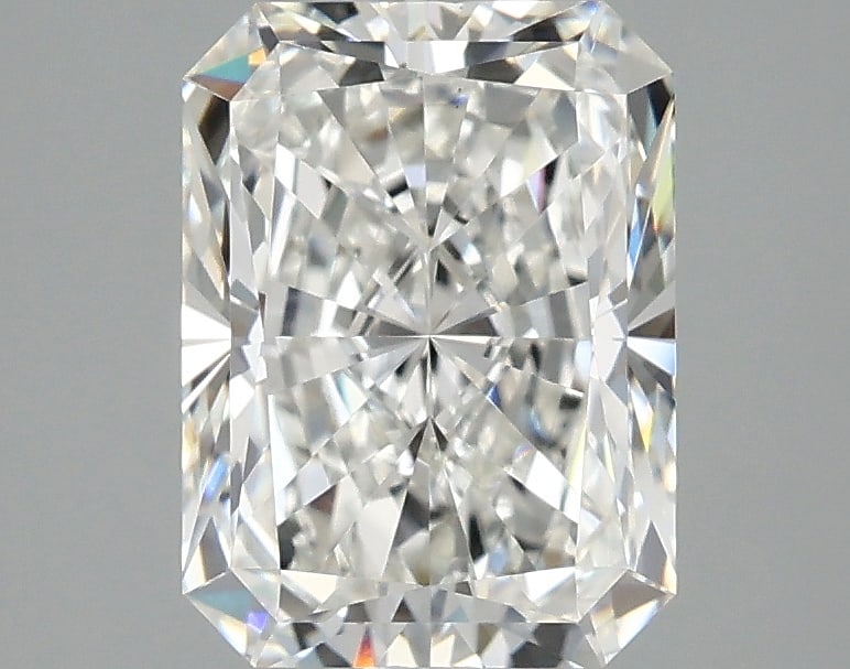Loose Diamond - RADIANT 2.4ct F VS1: Loose Diamond - RADIANT 2.4ct F VS1 Source: This is a real non-mined Diamond that has been grown in a lab Shape: RADIANT Carats: 2.4 Color: F Clarity: VS1 Certification: IGI Condition: Pre-Owned PLEAS