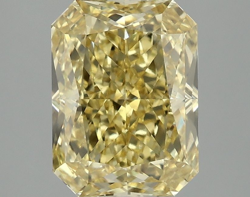 Loose Diamond - RADIANT 3.07ct Fancy Vivid Yellow VS1: Loose Diamond - RADIANT 3.07ct Fancy Vivid Yellow VS1 Source: This is a real non-mined Diamond that has been grown in a lab Shape: RADIANT Carats: 3.07 Color: Fancy Vivid Yellow Certification: IGI Vid