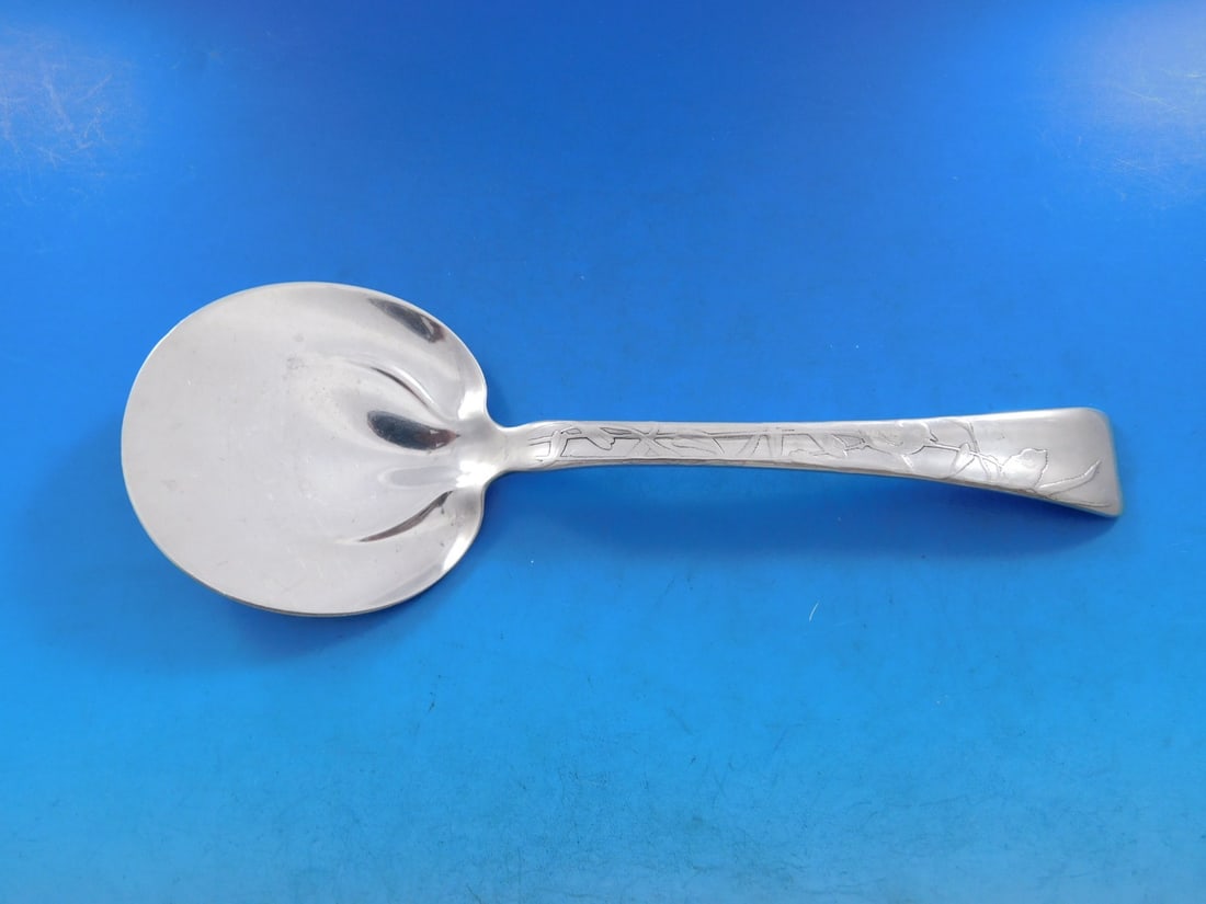 Tiffany Sterling Silver Lap Over Edge Waffle Server 8 3/4 with Birds: Tiffany Sterling Silver Lap Over Edge Waffle Server 8 3/4 with Birds This exquisite serving piece is a Lap Over Acid Etched Waffle Server by Tiffany & Co., featuring a charming design of birds perched