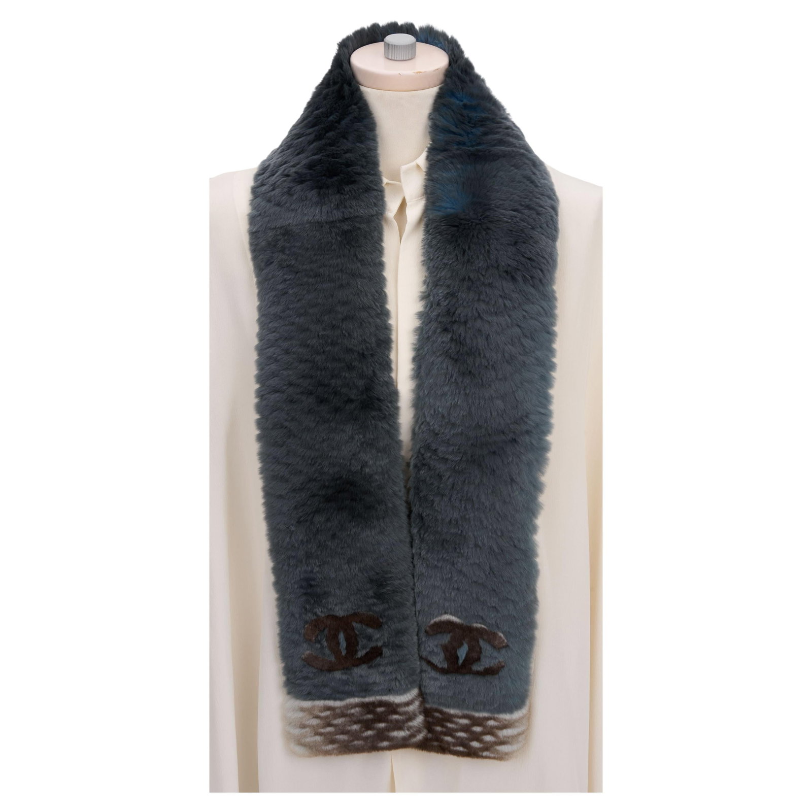 Chanel Orylag Fur Two-Tone Logo Scarf Made in Italy (1 of 5)