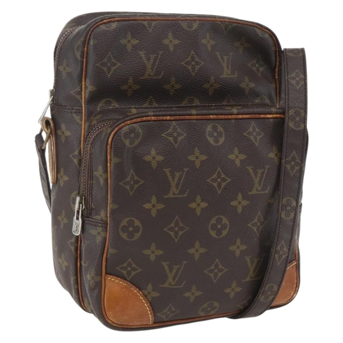 Louis Vuitton Amazon GM Monogram Canvas Shoulder Bag M45234 France: Louis Vuitton Amazon GM Monogram Canvas Shoulder Bag M45234 France This Louis Vuitton Monogram Amazon GM Shoulder Bag is crafted from signature monogram canvas and designed for women. The bag features