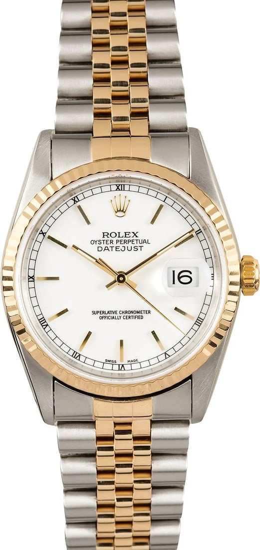 Datejust 16233 White Stick Dial Oyster Bracelet with Papers 2004: Datejust 16233 White Stick Dial Oyster Bracelet with Papers 2004 This is a Rolex Datejust men's watch, featuring a white stick dial and a fluted bezel. The watch comes with an Oyster bracelet and incl