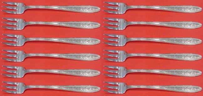 International Sterling Silver Wedgwood Cocktail Fork Set 12 Pieces: International Sterling Silver Wedgwood Cocktail Fork Set 12 Pieces This exquisite 12-piece cocktail fork set by International Sterling features a timeless Wedgwood pattern, each fork measuring 5 1/2 i