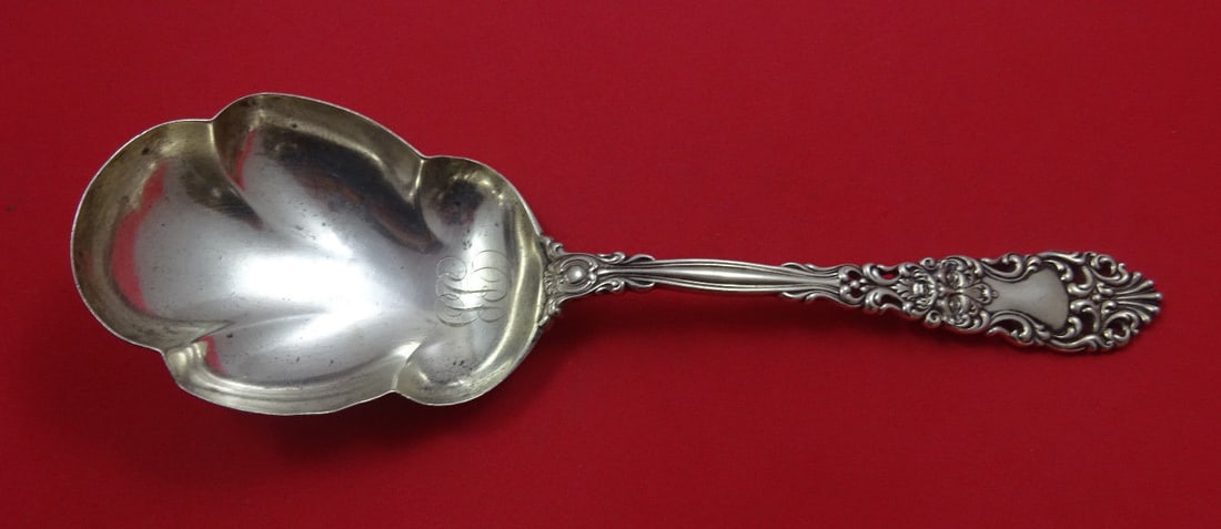 Dominick and Haff Renaissance Sterling Silver Berry Spoon 9in Pierced Handle: Dominick and Haff Renaissance Sterling Silver Berry Spoon 9in Pierced Handle This exquisite serving spoon from the Renaissance collection by Dominick and Haff dates back to 1850-1899. Crafted from hig