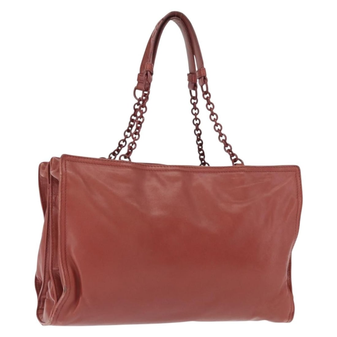 Red Leather Chain Shoulder Bag by Bottega Veneta: Red Leather Chain Shoulder Bag by Bottega Veneta This Bottega Veneta chain shoulder bag is crafted from red leather and features a classic, structured silhouette. The bag includes a chain shoulder str