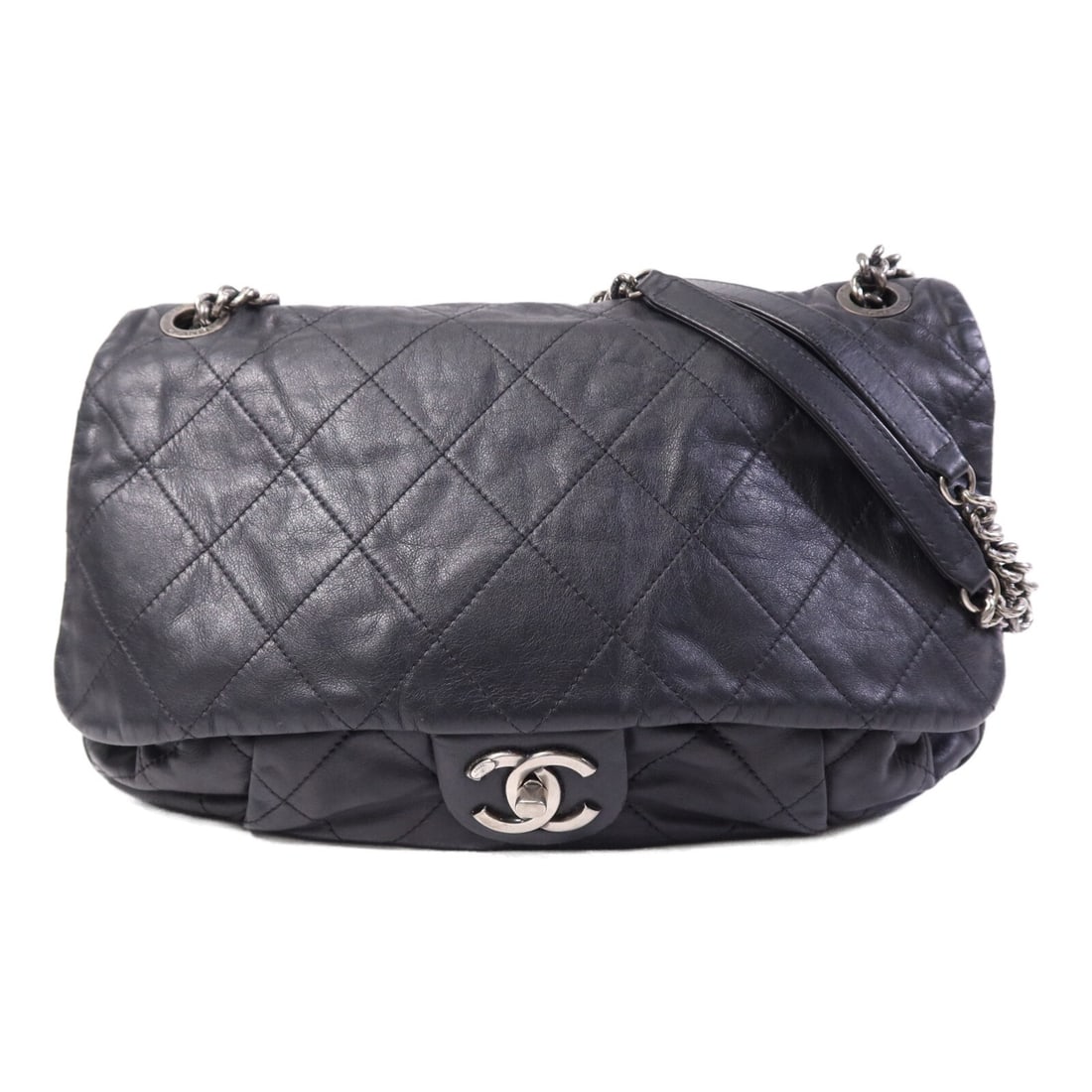Black Calfskin Leather Shoulder Bag with CC Silver Hardware by Chanel: Black Calfskin Leather Shoulder Bag with CC Silver Hardware by Chanel This CHANEL shoulder bag is crafted from black calfskin leather and features a signature CC design with silver-tone hardware. Desi