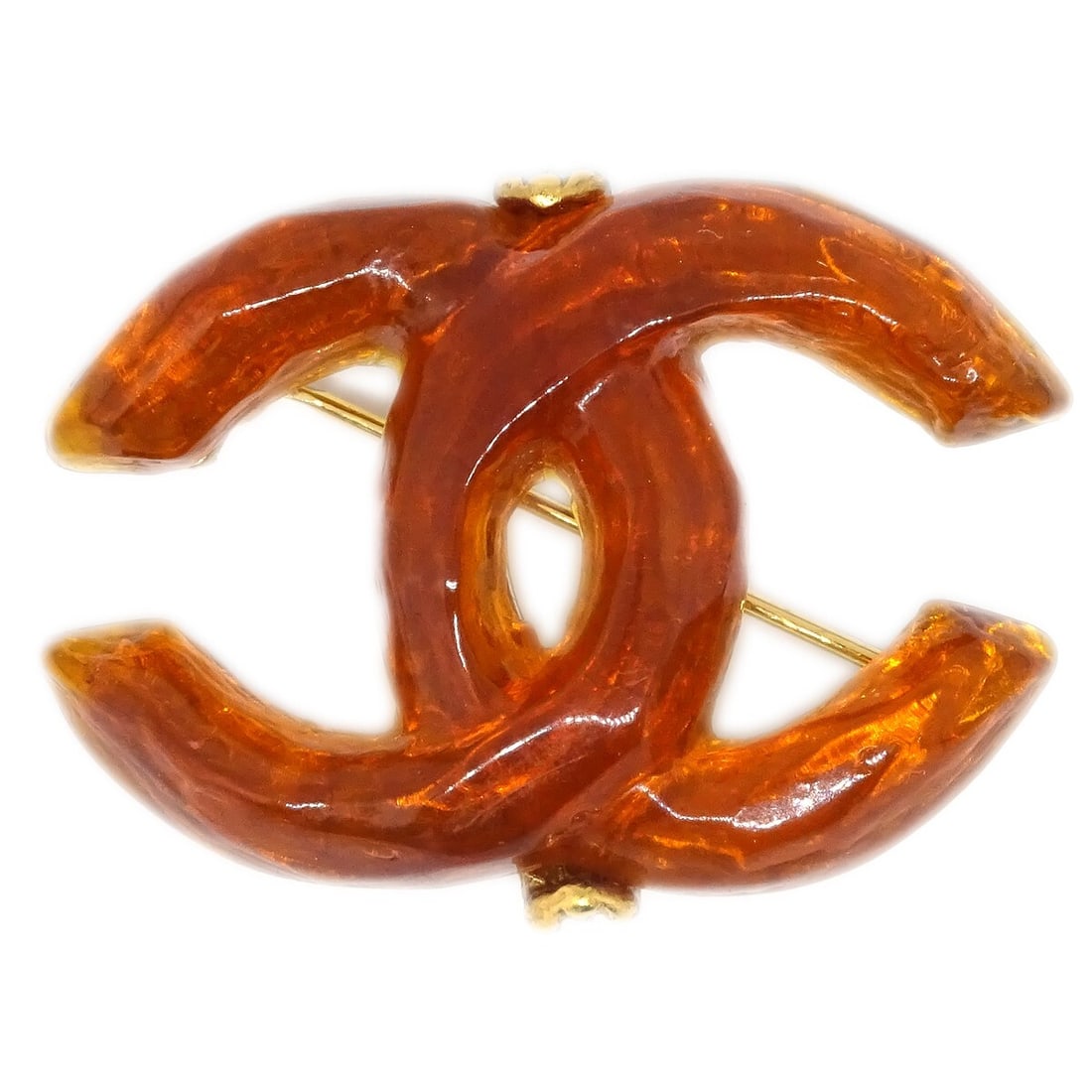 Chanel CC Logo Brooch Pin Brown Gold Plated 99P: Chanel CC Logo Brooch Pin Brown Gold Plated 99P Elevate your accessory collection with this exquisite Chanel CC Brooch Pin. This stunning piece features a rich brown color with a logo theme, making it