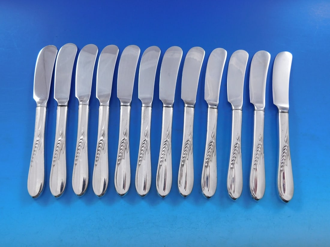 Reed and Barton Silver Wheat Set of 12 Sterling Silver Butter Spreaders (1 of 5)