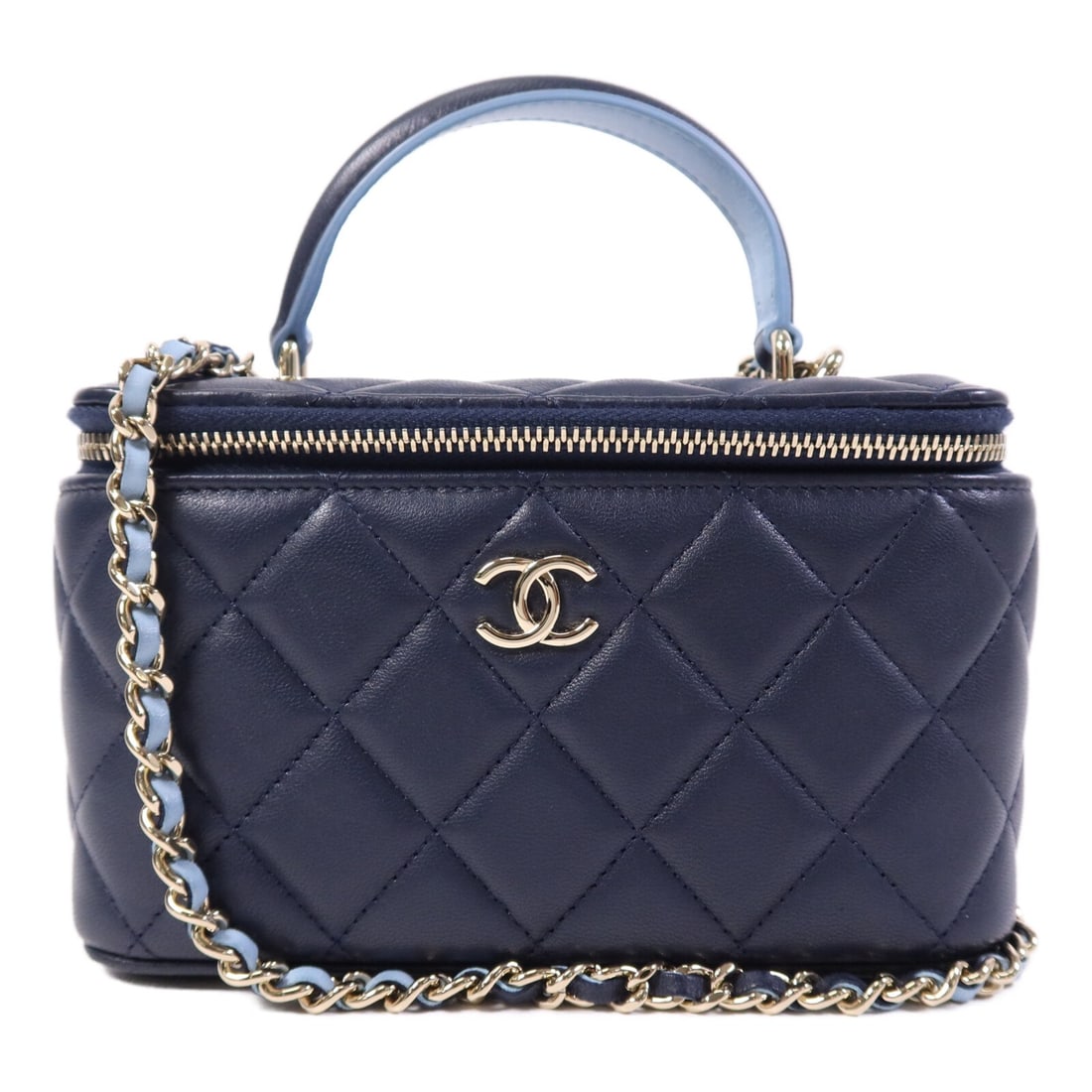 Chanel Blue Calfskin Vanity Case Shoulder Bag with Silver Chain AP2199: Chanel Blue Calfskin Vanity Case Shoulder Bag with Silver Chain AP2199 This CHANEL CC SHW Vanity Case Chain Shoulder Bag features a blue calfskin leather exterior and a versatile 2-way design, allowin