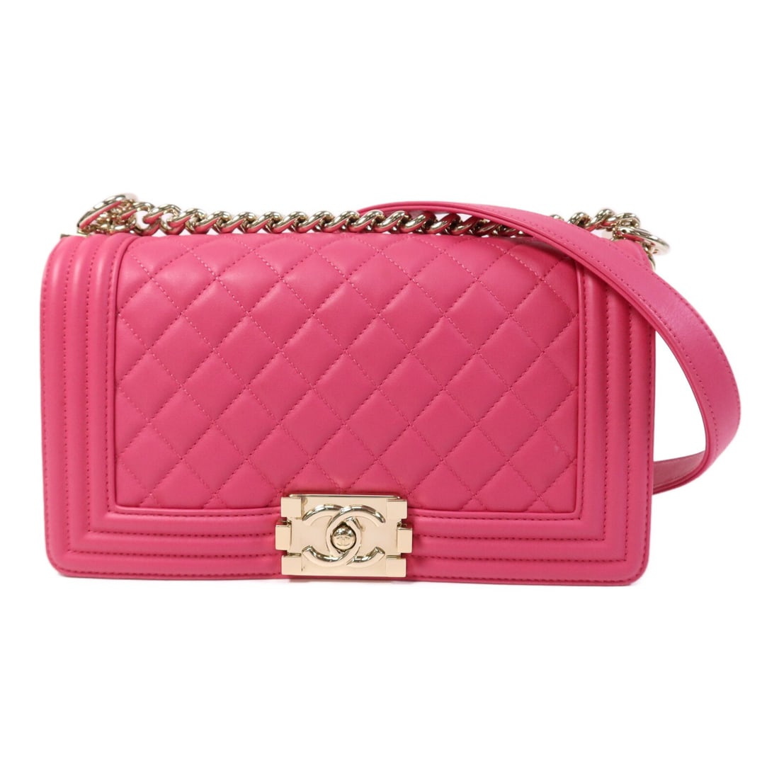 Chanel Boy 25 Pink Lambskin Leather Shoulder Bag with Gold Hardware: Chanel Boy 25 Pink Lambskin Leather Shoulder Bag with Gold Hardware This CHANEL Boy 25 chain shoulder bag is crafted from pink lambskin leather, featuring the iconic CC logo and a gold-tone chain. Des