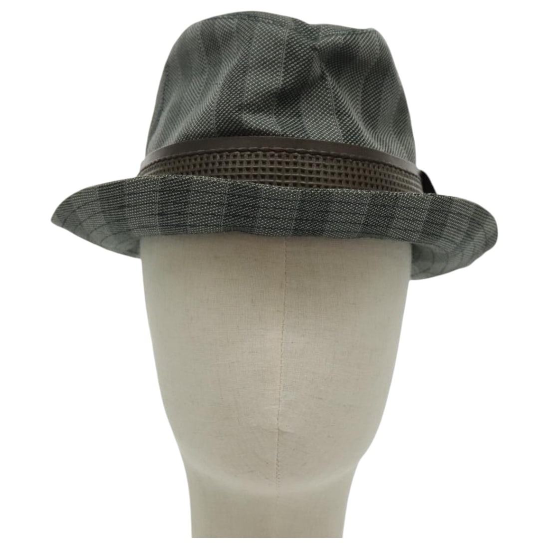 Louis Vuitton Unisex Cotton Gray LV Graphical Hat: Louis Vuitton Unisex Cotton Gray LV Graphical Hat This Louis Vuitton LV Graphical Hat is crafted from cotton with a gray color suitable for unisex wear. Made in France, it features a length of 9.4 cm.