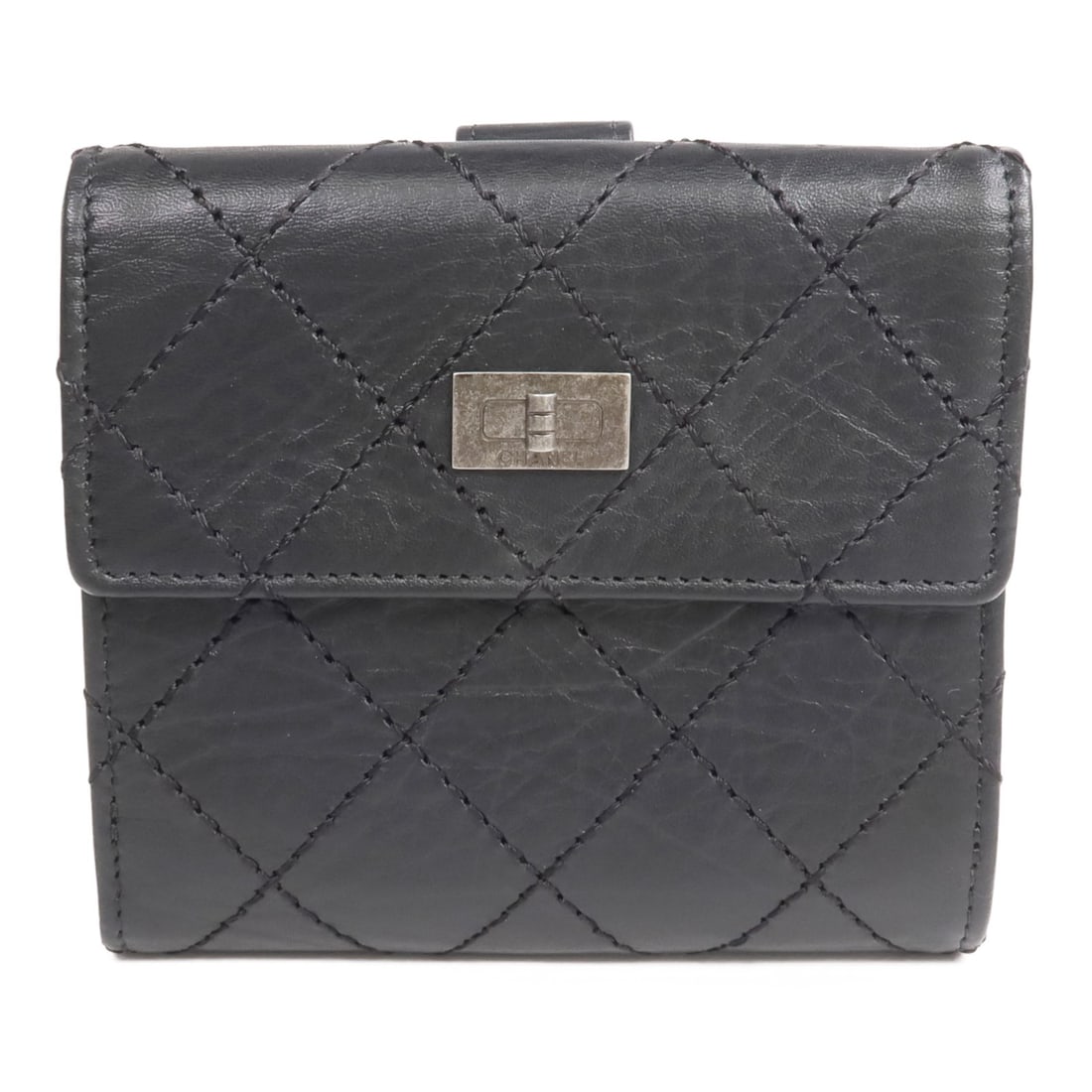 Chanel Black Calfskin 2.55 CC Snap Bi-Fold Wallet with Silver Hardware: Chanel Black Calfskin 2.55 CC Snap Bi-Fold Wallet with Silver Hardware This CHANEL bi-fold wallet features the signature CC logo and sleek silver-tone hardware. Crafted from black calfskin leather, it