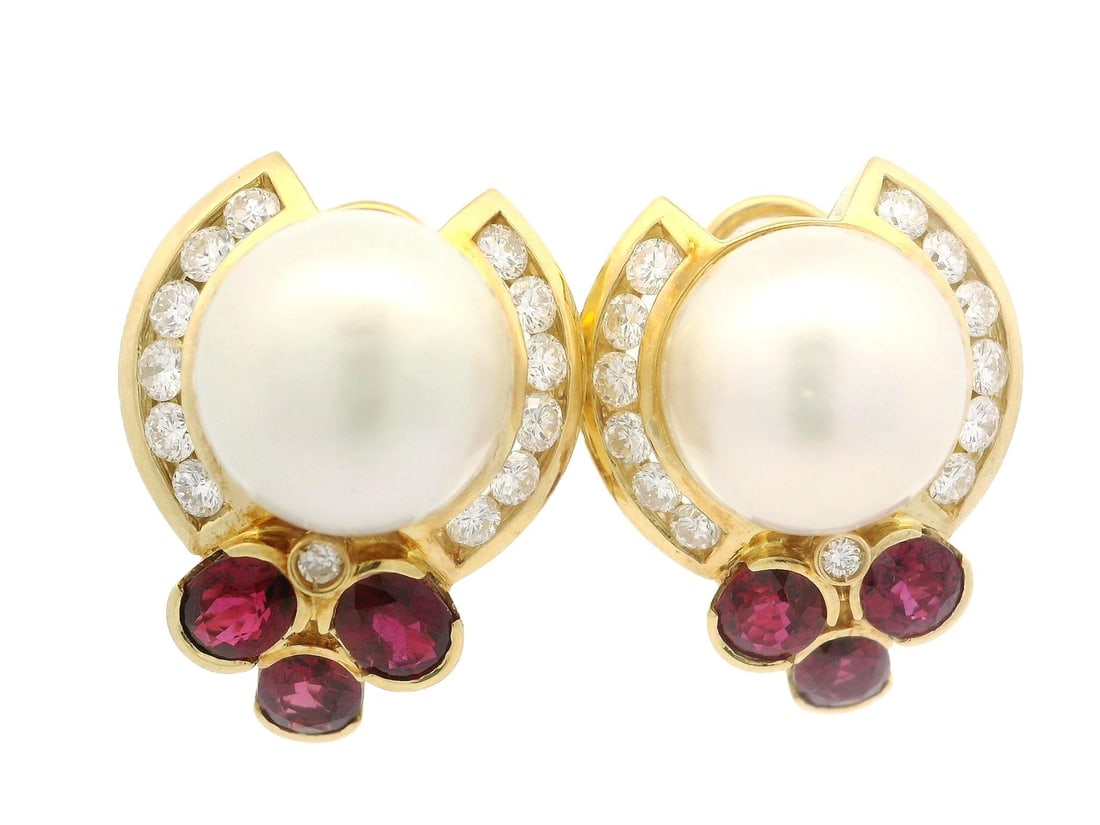 Stunning 18k Yellow Gold GIA Certified Pearl Ruby Diamond Omega Earrings: Stunning 18k Yellow Gold GIA Certified Pearl Ruby Diamond Omega Earrings Exquisite 18k Yellow Gold earrings featuring stunning GIA-certified 12mm round cultured pearls with a delicate pink overtone. T