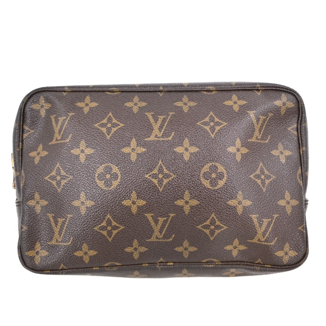 Louis Vuitton Monogram Trousse Toilette 23 Canvas Cosmetic Bag M47524: Louis Vuitton Monogram Trousse Toilette 23 Canvas Cosmetic Bag M47524 This Louis Vuitton Trousse Toilette 23 cosmetic pouch features the iconic monogram canvas exterior with leather lining and a zip c