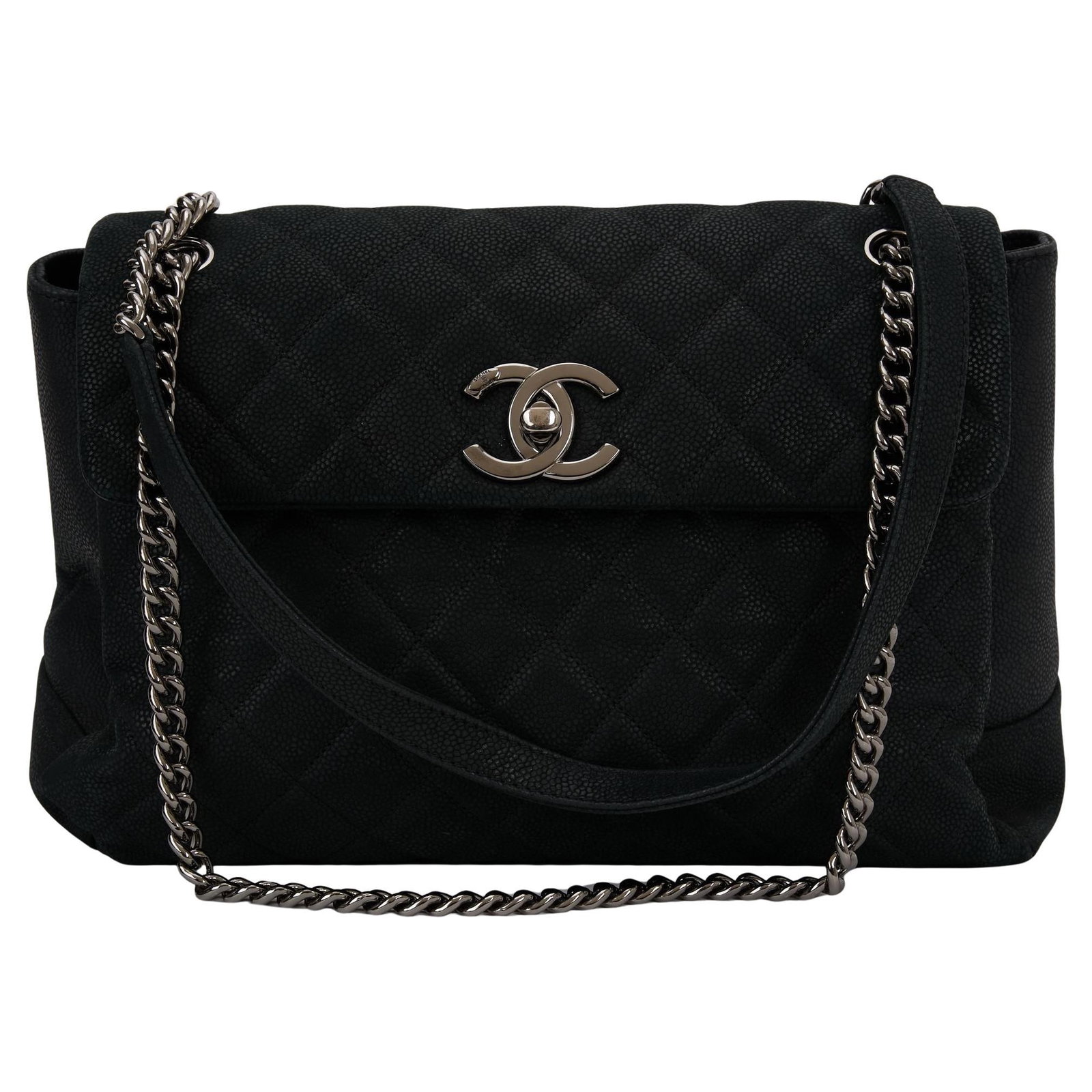 Chanel Quilted Caviar Lady Pearly Flap Bag with Silver Hardware: Chanel Quilted Caviar Lady Pearly Flap Bag with Silver Hardware Introducing the Chanel Quilted Caviar Lady Pearly Flap Bag, a luxurious accessory that combines timeless elegance with modern design. Cr
