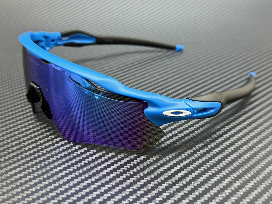 Oakley OO9208 F1 Matte Sapphire Prizm Polarized Sunglasses (1 of 5)