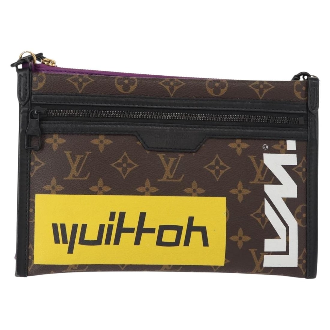 Louis Vuitton Double Flat Messenger Limited Edition Monogram Canvas Denim Bag: Louis Vuitton Double Flat Messenger Limited Edition Monogram Canvas Denim Bag This Louis Vuitton Double Flat Messenger Bag is a limited edition piece crafted from signature Monogram canvas and denim.