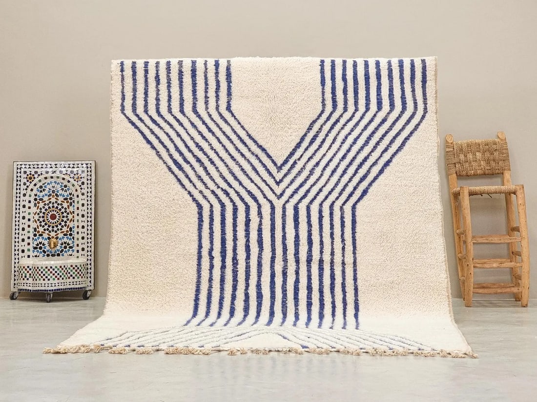 Handwoven Berber Rug 100% Sheep Wool Atlas Mountains Artisan Craft (1 of 11)