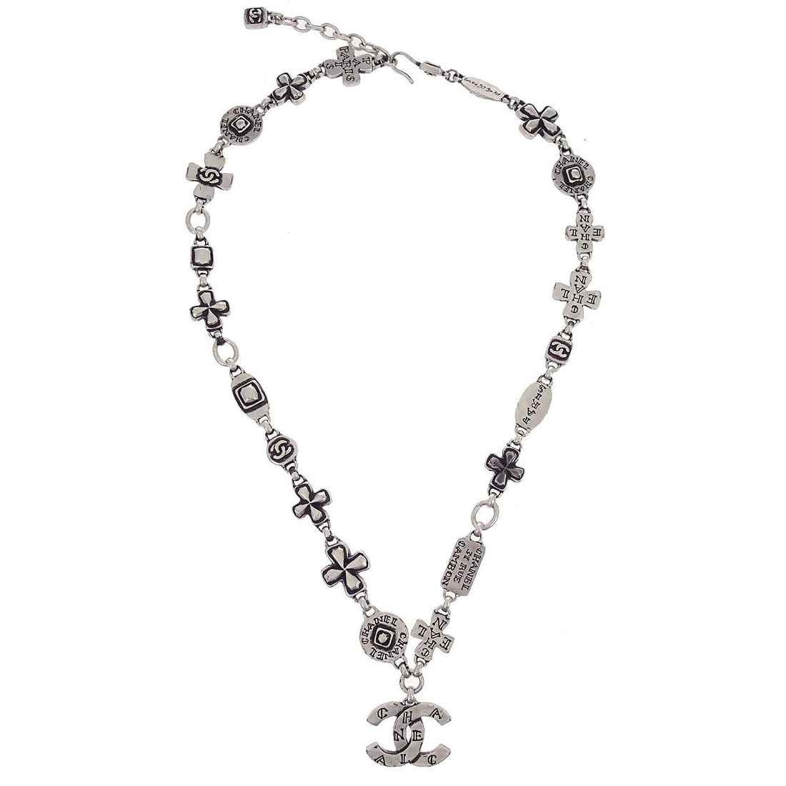 Silver Plated Chain Pendant Necklace by Chanel CC 99A: Silver Plated Chain Pendant Necklace by Chanel CC 99A This is a Chanel CC chain necklace featuring a silver plated pendant. The piece showcases the iconic interlocking CC logo and comes in a chain sty