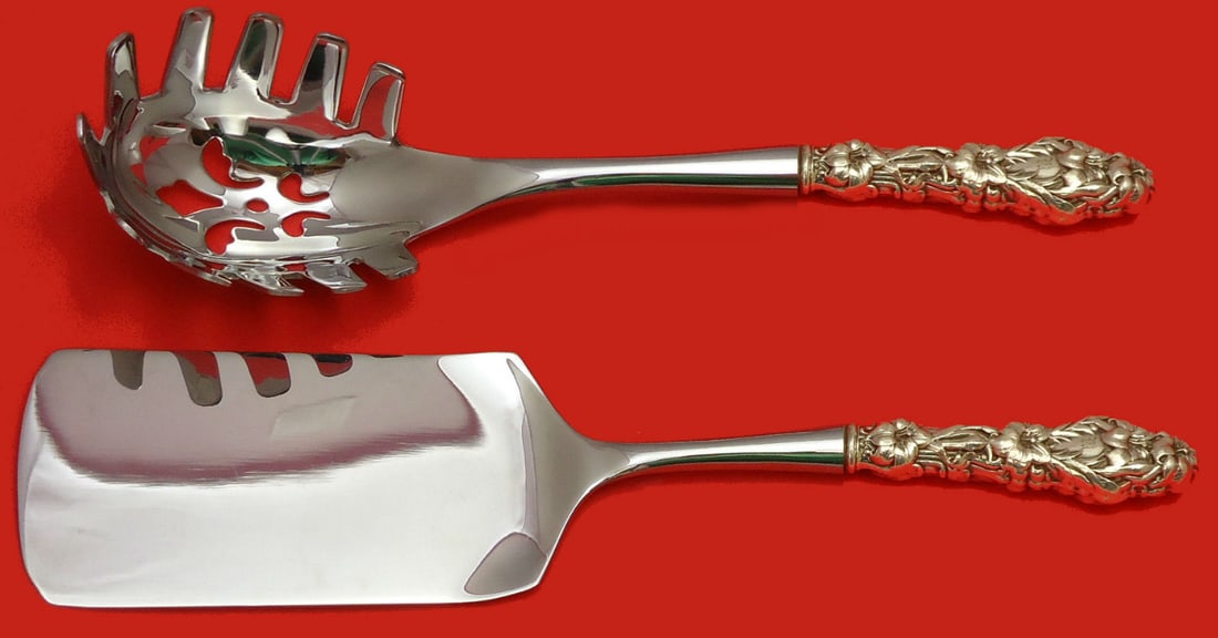 Whiting Lily Sterling Silver 2pc Custom Made Pasta Server Set: Whiting Lily Sterling Silver 2pc Custom Made Pasta Server Set This exquisite Lily by Whiting sterling silver hostess set is a two-piece Italian server set, custom-made with hollow handles and stainles