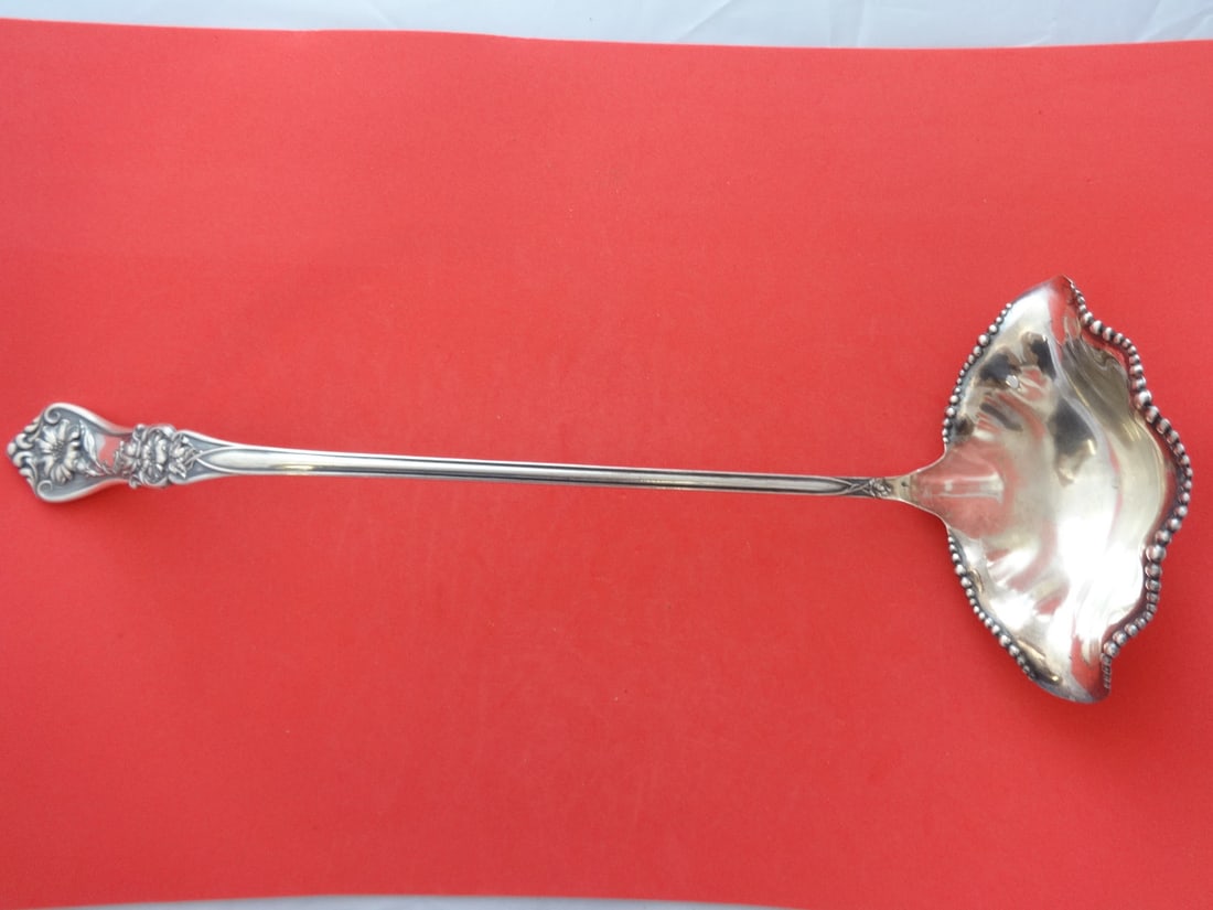 Wm Rogers Grenoble Gloria Silverplate Punch Ladle 15 3/4 Inch Beaded Rim (1 of 1)