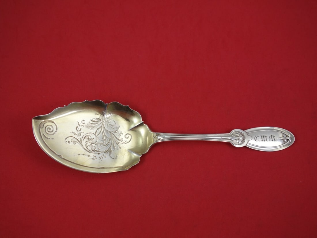 Whiting Gibney Sterling Silver Ice Cream Server 9 3/4" Monogrammed: Whiting Gibney Sterling Silver Ice Cream Server 9 3/4" Monogrammed This exquisite Gibney ice cream server, crafted by Whiting Manufacturing Company, showcases a beautiful bright-cut design. Made of hi