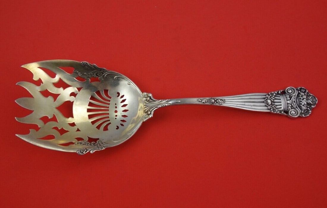 Towle Georgian Sterling Silver 9 Inch Vegetable Serving Fork (1 of 2)