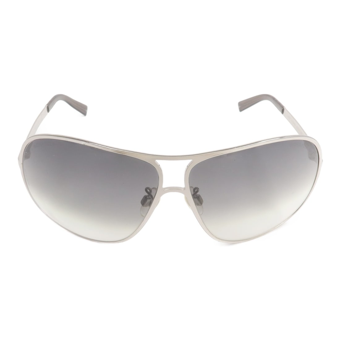 CHANEL Silver Tone CC Logo Sunglasses with PVC and Metal Frame: CHANEL Silver Tone CC Logo Sunglasses with PVC and Metal Frame These CHANEL CC sunglasses feature a stylish design crafted from PVC and metal in a silver color. Designed for unisex wear, they offer a