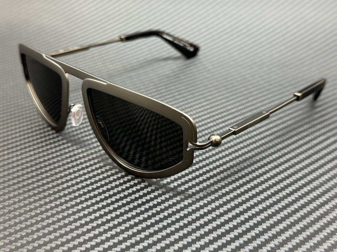 Burberry BE3150 Dark Grey Men's Sunglasses with Authenticity Certificate: Burberry BE3150 Dark Grey Men's Sunglasses with Authenticity Certificate Elevate your style with these Burberry BE3150 sunglasses, expertly designed for men. Featuring a chic dark grey frame and grey