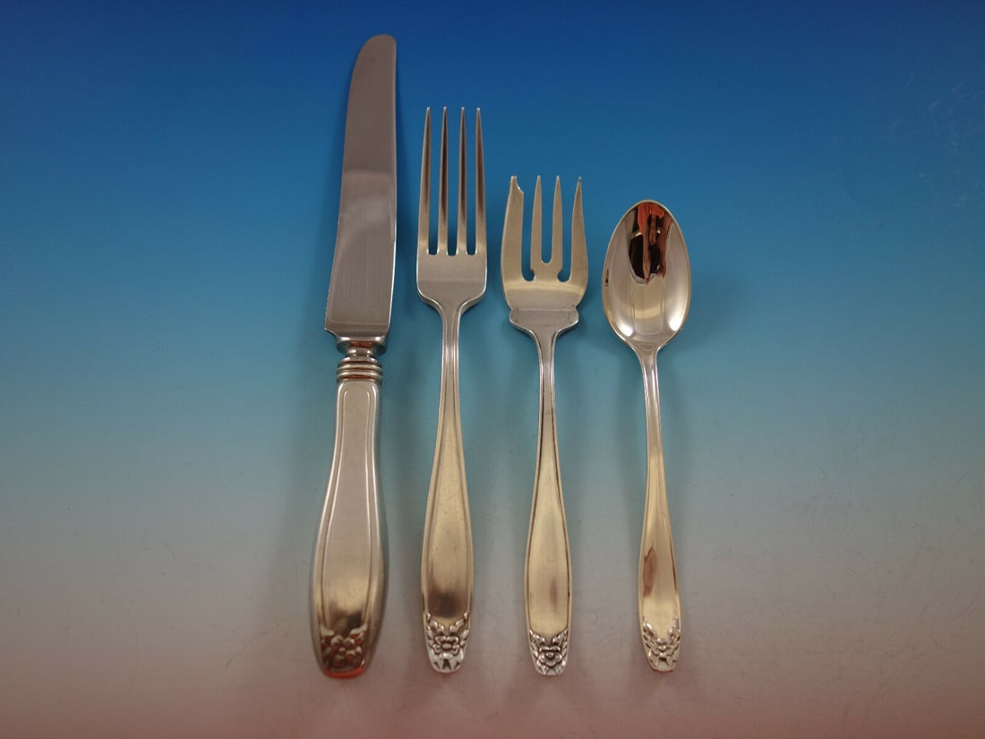 Stieff Puritan Sterling Silver 4-Piece Place Setting: Stieff Puritan Sterling Silver 4-Piece Place Setting Enhance your dining experience with this exquisite 4-piece place setting from the Puritan pattern by Stieff. Crafted from high-quality sterling sil